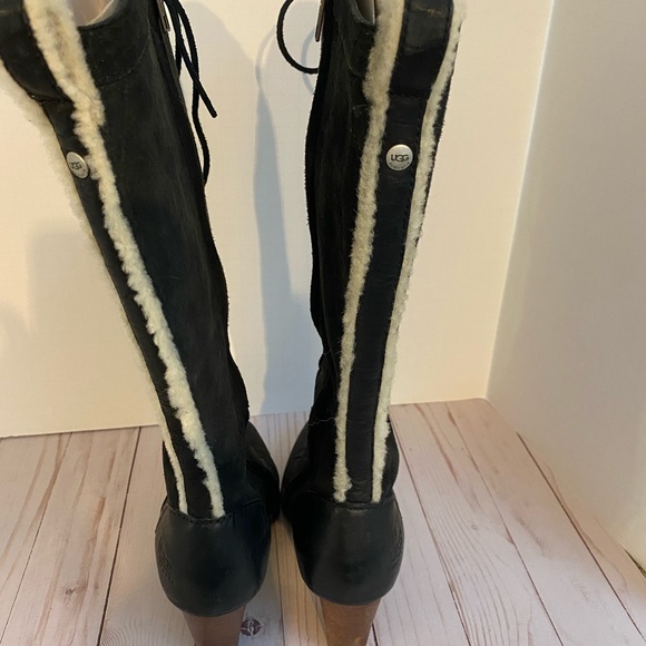 Ugg Boots - Picture 4 of 9